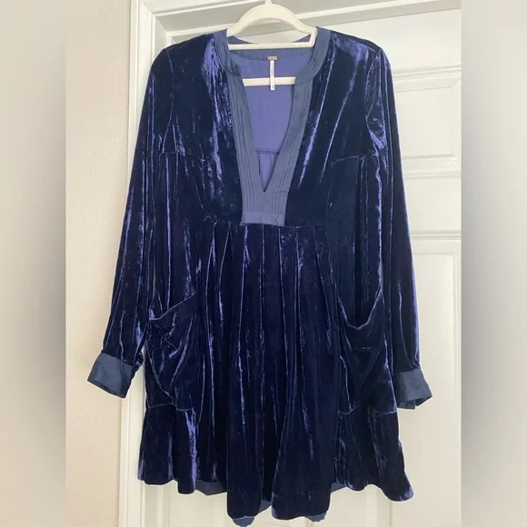 Free People | Dresses | Free People Long Sleeve Velvet Tunic Dress Xs |  Poshmark